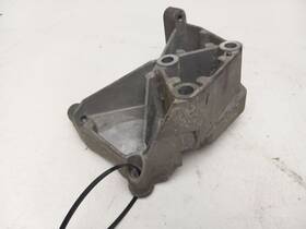 343.fd8410 2010 Ford Explorer Alternator Bracket Oem