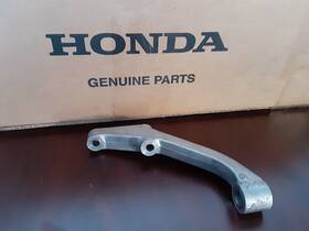 11950-p30-900 Acura 94-01 Integra 5spd Manual Transmission Engine Stiffener Mounting Bracket