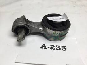 343.ac1i16 Acura 2016 Ilx Front Left Engine Torque Mount