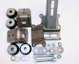 713088 Advance Adapters Motor Mount - Bolt-on Steel Gm Ls-series Jeep / Toyota International 196