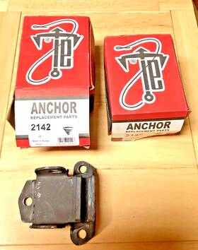 23224686 Anchor Lot Of 2 Engine Mount -chevrolet Impala Bel Air Biscayne Camaro Malibu Nova 2142
