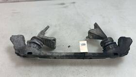4e0199205k Audi 2003-2010 A8l 4.2l Crossbeam Holder Carrier Motor Engine Mount