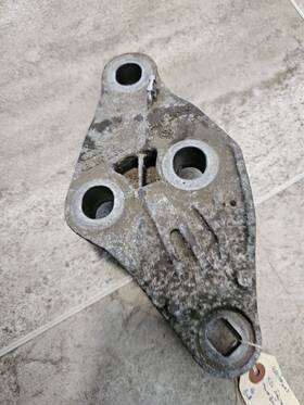 4e0199603n Audi 2004-2007 A8 Quattro Engine Transmission Front Support Bracket