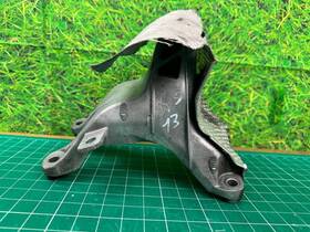 8k01499388 Audi 11-16 Q5 2.0t Right Engine Mount With Bracket