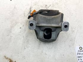 8r0-199-381-a Audi 13-17 Q5 8r 3.0l Engine Motor Right Rh Pass Side Support Mount Bracket Oem
