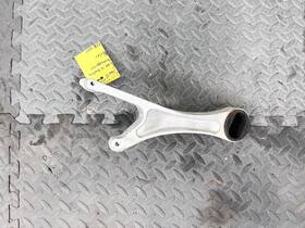 36a-199-373 Bentley 16-20 Bentayga Right Pass Side Engine Mount Bracket Sway Control Arm Oem