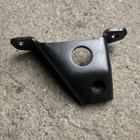 11111726768 Bmw Oem E36 E34 92-99 M50b25 Engine Rear Mounting Bracket