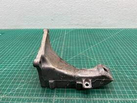 1137014 Bmw 96-98 Z3 E36 Roadster 1.9l M44 Engine Right Support Mount Bracket Oem