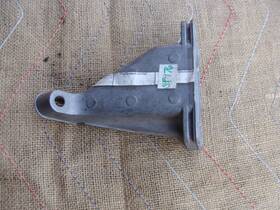 11811175592 Bmw Right Engine Mount Bracket For E28 535i Header Clearance M5 M6