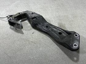 241681 Bmw 2009-2015 528xi 330i Front Engine Mount Support Bracket Silver Oem 10