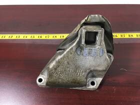 6781234 Bmw 6781238 2013 F10 528i N20 Right Passenger Side Engine Mount Arm/bracket Oem