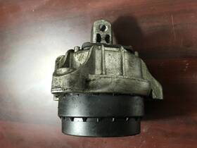 6794472 Bmw 2012-2016 528i Front Right Passenger Side Engine Motor Mount Oem