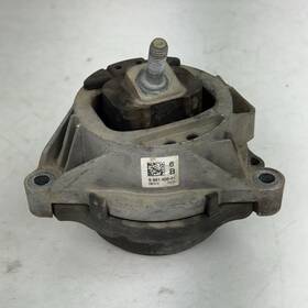 6861406 Bmw 2016 17 - 2021 240 340 Engine Right Passenger Motor Mount Bracket Holder Oem