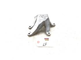6861549 Bmw 2016-2019 750i G12 4.4l Left Driver Front Engine Mount Support Bracket Oem
