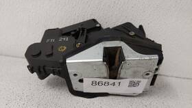 Misc-10123x Bmw 2002 325i Front Door Latch Fphz0