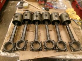 1930 Buick 6 Cylinder Pistons And Connecting Rods Set Of