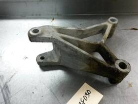 25522242 Buick Torque Mount Bracket For 86-88 Century 3.8