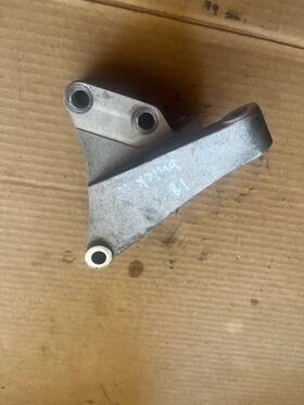 55567043 Buick 2018 Encore 1.4l Engine Mount Bracket Oem