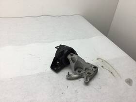 573aya000 Buick Encore Awd Left Engine Motor Mount Bracket 2013 2014 2015 2016 A