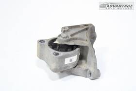 84356464 Buick 2021-2023 Envision 2.0l Engine Transmission Mount Bracket Support Oem