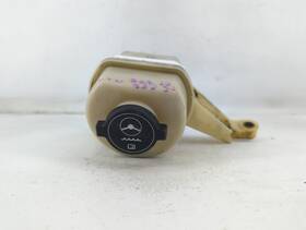 025772731 Cadillac 2007 Cts Steering Reservoir Tank Bottle Am211