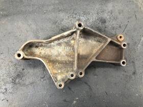 2013827c2 Cat 3406e 14.6l Engine Bracket - Used P/n