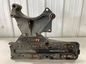 F7ht-8b624-fb Cat C10 Engine Bracket - Used P/n F7ht8b624fb