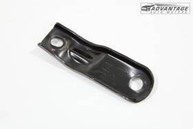 23444266 Chevrolet 2019-2025 Blazer Engine Motor Right Passenger Side Mount Bracket Oem