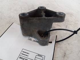 343.gm1i07 Chevrolet Lower Engine Mount Bracket For Malibu 2007
