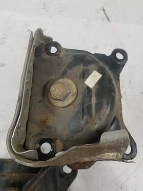 4393299 Chevrolet Used Engine Mount Fits 2014 Silverado 1500 Pickup Grade A
