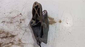 971.gm1d12 Chevrolet Chevy Traverse Engine Motor Mount Rear Back 2010 2011 2012 2013