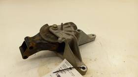 971.gm1i15 Chevrolet Malibu Engine Motor Mount Rear Back 2013 2014 2015 2016