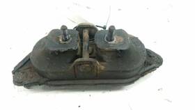 973.gm1q05 Chevrolet 2005 Chevy Impala Engine Motor Mount Right Passenger 2001 2002 2003 2004