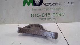 95142834 Chevrolet Trax 2015 - 2022 1.4l L4 Gas Engine Transmission Lower Mount Bracket