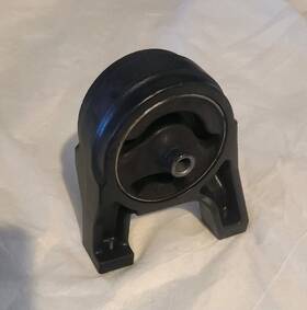 219302p000 Cns Ce1588 Engine Mount Rear For 2010-2014 Hyundai Santa Fe Kia Sorento 2wd Oem