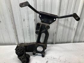 20371454 Cummins Ism Engine Bracket - Used P/n