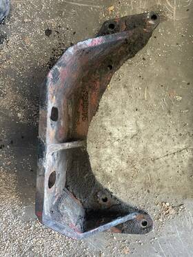 3819975 Cummins M11 Front Motor Mount Used