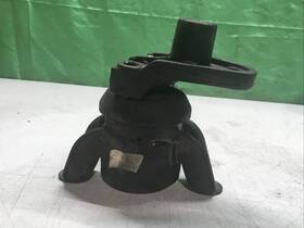 21824-b2000 Dea/ttpa 2017-2019 Kia Soul Right Engine Mount Support Bracket Oem