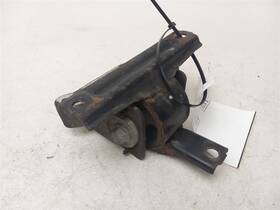 343.ch2j08 Dodge 2008 Caliber Driver Side Engine Mount