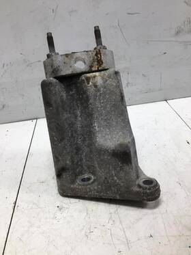 343.ch2r11 Dodge Charger 2011 Engine Right Side Mount Bracket Factory