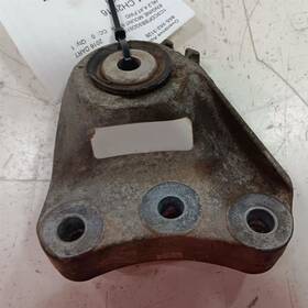 971.ch2d16 Dodge Dart Engine Motor Mount Rear Back 2013 2014 2015 2016