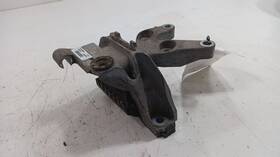 973.ch2d13 Dodge Dart Engine Motor Mount Right Passenger 2013 2014 2015 2016