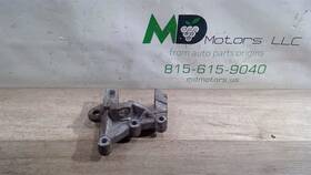 04721335aa Dodge Caravan 2018-2020 Transmission Mount Bracket Oem
