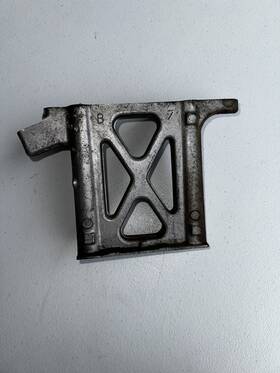 Zy24x8 Dorman Right Engine Mount Bracket For 04-06 Toyota Sienna 3.3l V6