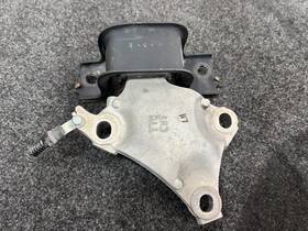 A45008 Factory/oem 2016-2020 Honda Hr-v Hrv Left Transmission Mount 1.8l Auto Cvt -s2800