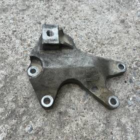Bv617m125pa Fomoco 2013 2018 Ford Escape 1.5l Engine Motor Transmission Bracket Oem