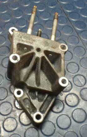 3m4z-6038-ca Ford Oem Engine Motor Mount Bracket Front 5l8e-6a003 Escape Mariner 3.0 V6 05-08
