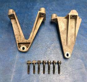 4r336037ad Ford 2005 2009 Mustang 4.0l V6 Lh And Rh Left Right Engine Mount Brackets Pair Oem