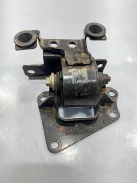 5l84-6m007-a Ford 2005-2008 Escape Transmission Mount Bracket P/n Oem Used Part