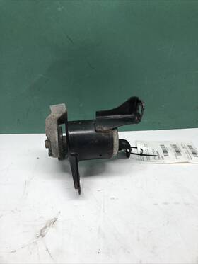 8v51-6f012-aj Ford 2011-2019 Fiesta Front Right Passenger Engine Motor Mount Support Bracket